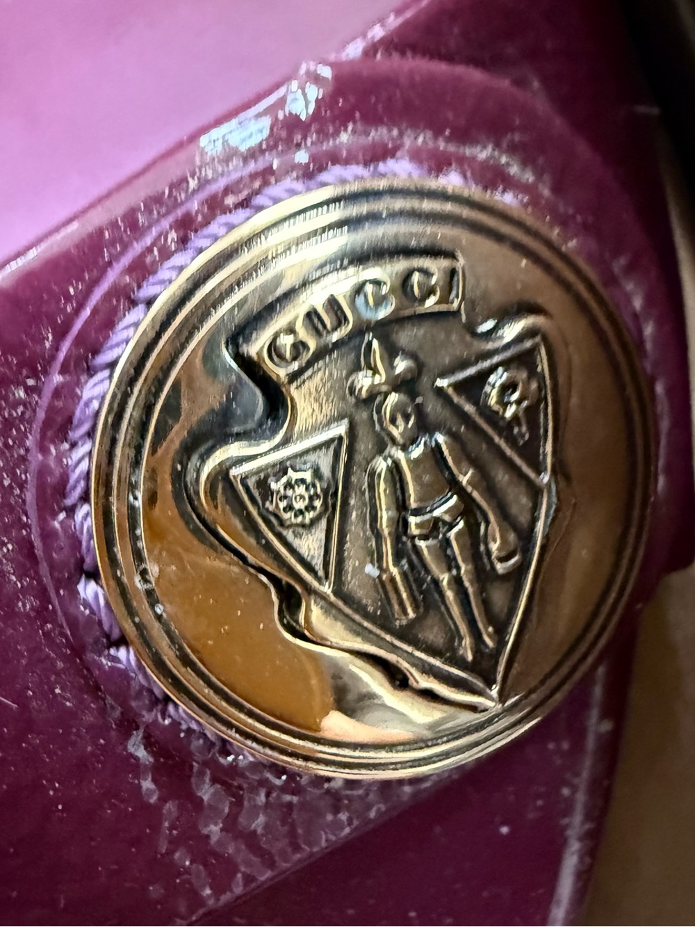 Gucci Burgundy Patent Leather Slide Mules with Gold Emblem - Picture 4 of 4